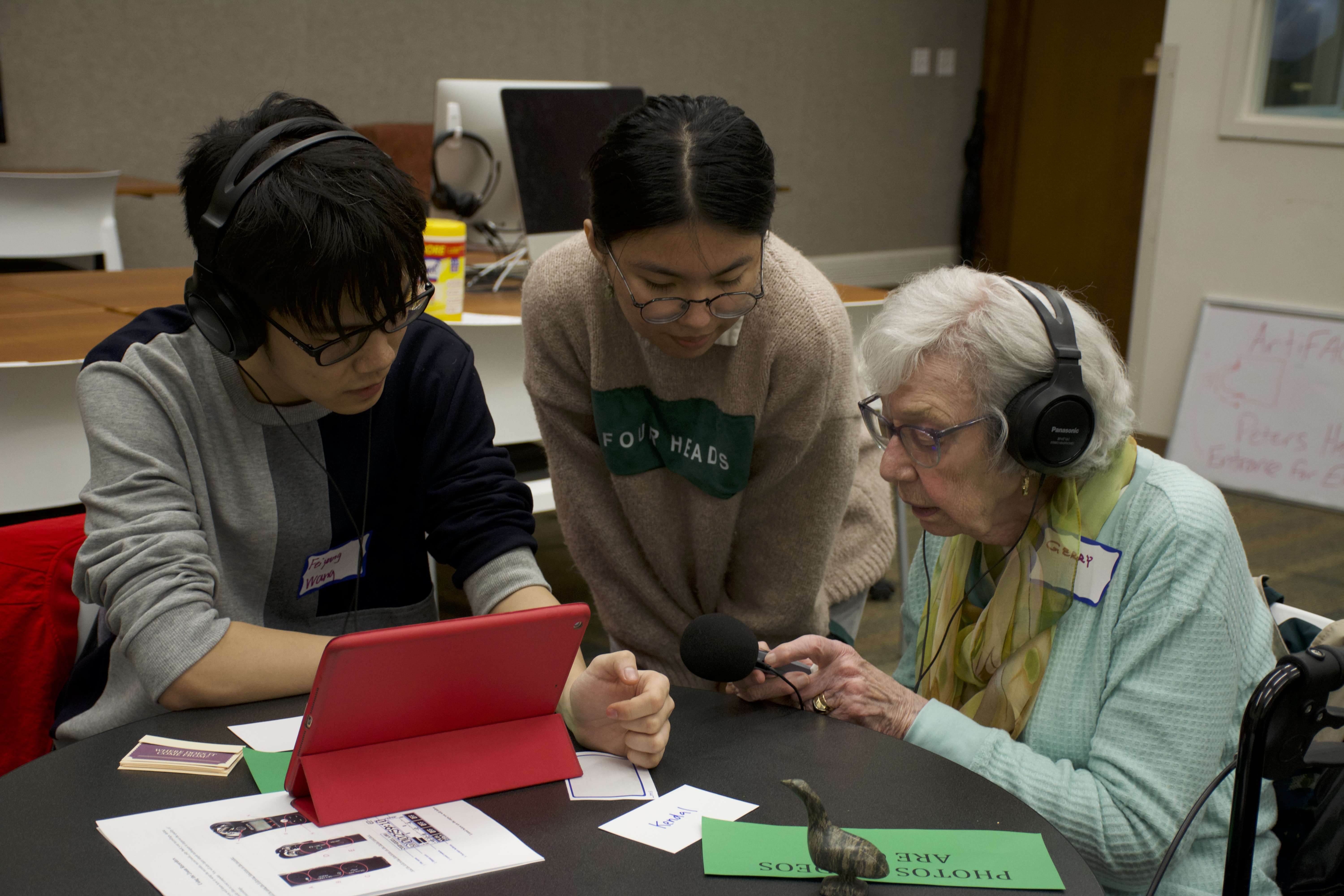 Me(in the middle) working on the recording workshop. Click on the image to learn about the ArtiFACT project!